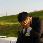 【悲報】日本企業さん、介護事業を買収しリストラ候補社員をそこに飛ばして自主退職を促す手法が流行る
