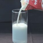 【乳製品廃棄回避】に３７億投入 岸田首相「年末年始いつもより一杯多く飲んで」