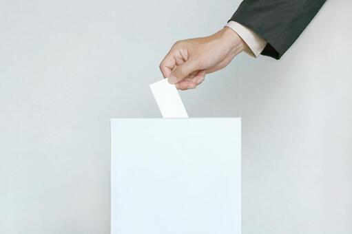 ウクライナ東部、ロシア編入の住民投票実施へ