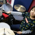 天才ドラマー相馬よよかさん（12）が日本を去るワケ「音楽と道徳の授業が嫌い、学校は答えを最初から決めている」
