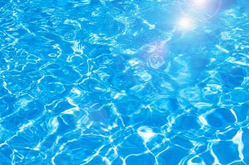 【悲報】プール排水口に吸い込まれ…　日本人男児がリゾートで死亡