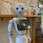 【画像】女児型ロボット怖すぎｗｗｗｗｗｗ