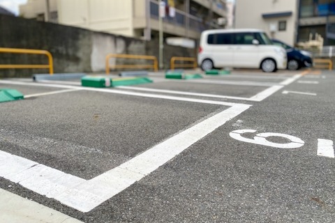 【悲報】川崎の駐車場に大型バスを放置した結果ｗｗｗｗｗｗｗｗｗｗｗｗｗｗｗｗｗｗｗ