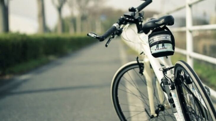 ロードバイクタイプで自転車通勤中、９０歳女性はね死なす　５８歳会社員逮捕