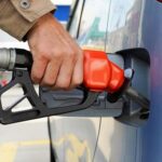 【速報】政府、ガソリン税停止を要請