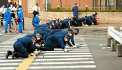 あの時、何が起きたのか 安倍氏の銃撃現場で検証 奈良県警