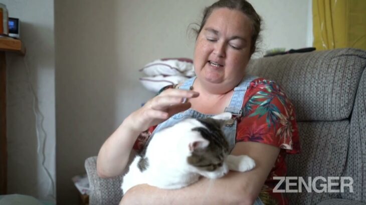 【猫パンチ】睡眠中に心臓発作を起こした女性、猫の肉球で叩き起こされ命を救われる