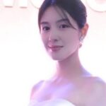 【芸能】桜庭ななみ、アジアスター賞を受賞「光栄」　美脚際立つ純白ドレスで登場
