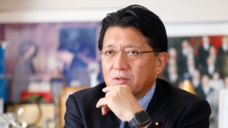 平井元デジタル大臣　マイナカード推進「是非をいちいち国民に聞いて進めるものではない」