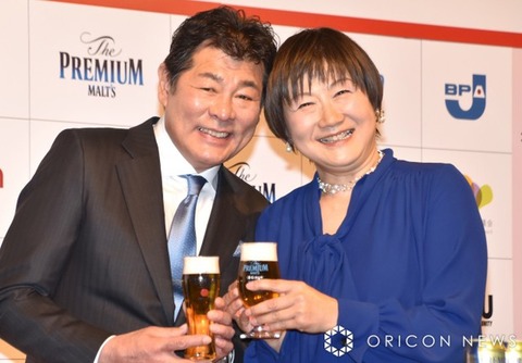 【芸能】赤井英和、妻・佳子さんと“いい夫婦”受賞　結婚30年目も「顔が好き。一生変わらない」
