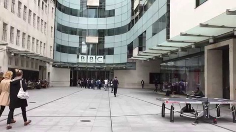 【ハフポスト】BBC会長「地上波テレビはおわる。ネット配信の完全移行に動くべきだ」TikTokがBBCを上回っている