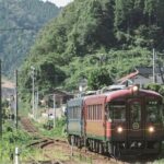 観光列車「丹後あかまつ号」「丹後あおまつ号」がまもなく10周年！連結列車の出発式、西舞鶴で4月実施 