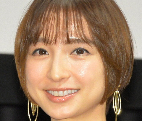 【芸能】離婚発表の篠田麻里子、YouTube動画164本を全削除　育児回が人気で2700万再生も