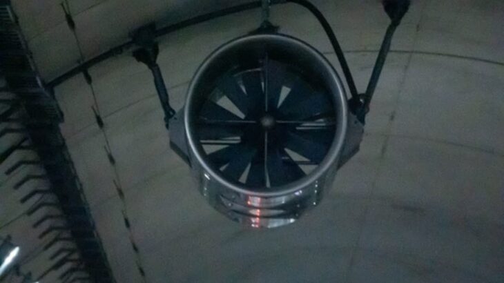 知ってた？トンネルにある「でっかい扇風機」なぜあるの！