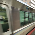 【事故】飲み過ぎは危険‼ JR六甲道駅で線路上で嘔吐中の女性が新快速と接触し悲劇に・・・