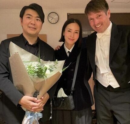 【芸能】中谷美紀　夫のビオラ奏者・フェヒナー氏と世界的ピアニストと3ショットに「すごい！」「素敵」の声