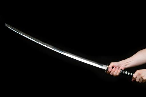【悲報】剣道部顧問（70代）さん、「居合道」の練習にガチの日本刀を使って生徒を居合い切りしてしまう